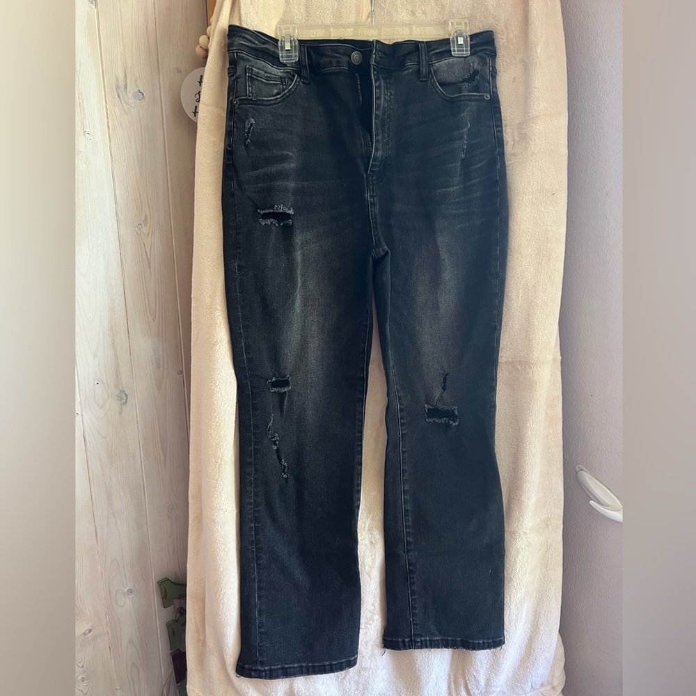 Risen Jeans